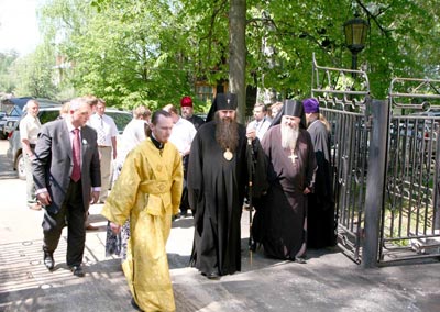 Архиепископ Нижегородский и Арзамасский Георгий освятил православный детский сад в Выксе