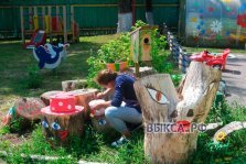 выкса.рф, Школьники разукрасили площадку в «Доме ребенка»