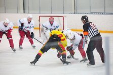 выкса.рф, «Металлург» разгромил «Арзамас» в стартовом матче областного первенства по хоккею