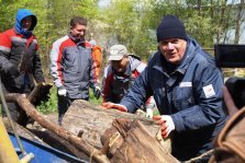 выкса.рф, Топ-менеджеры города очистили речку Выксунка