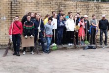 выкса.рф, Школьники провели субботник на Северном кладбище