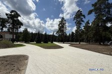 выкса.рф, Новые пешеходные дорожки появились в сквере на площади Октябрьской революции