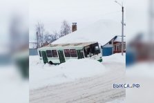 выкса.рф, Автобус с детьми съехал в кювет в Антоповке