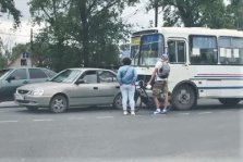 выкса.рф, На улице Ленина автобус попал в ДТП