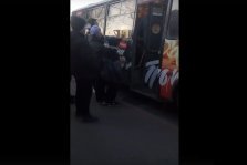 выкса.рф, Водитель автобуса закрыл дверь перед носом у пассажиров