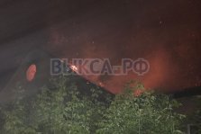 выкса.рф, Пожар в неэксплуатируемом здании в Шиморском уничтожил 100 кв. м кровли