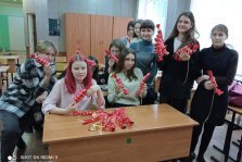 выкса.рф, Школьники смастерили новогодние подарки для онкобольных детей