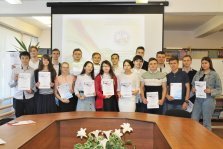 выкса.рф, Кристина Федонина и Даниил Меркулов выиграли научную конференцию