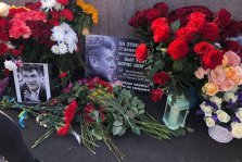 выкса.рф, Выксунец возложил цветы к месту убийства Бориса Немцова