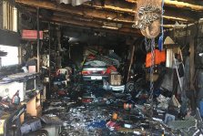 выкса.рф, Пожарные спасли автомобиль из горящего гаража