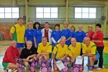 выкса.рф, Выксунские ветераны привезли «золото» с областных соревнований по волейболу