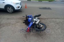 выкса.рф, Пьяный мотоциклист без шлема врезался в Ford Mondeo