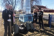 выкса.рф, Ближнепесоченские школьники очистили памятник героям войны