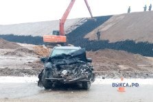 выкса.рф, Водитель кроссовера пострадал после столкновения с грузовиком