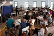 выкса.рф, Специалисты социальных служб и школ Выксы учились определять неблагополучие в семьях на ранних стадиях
