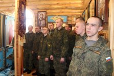 выкса.рф, В День защитника Отечества епископ Варнава посетил танковую бригаду