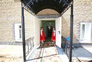В Выксе освятили новое здание для детей, опекаемых настоятельницей Иверского монастыря