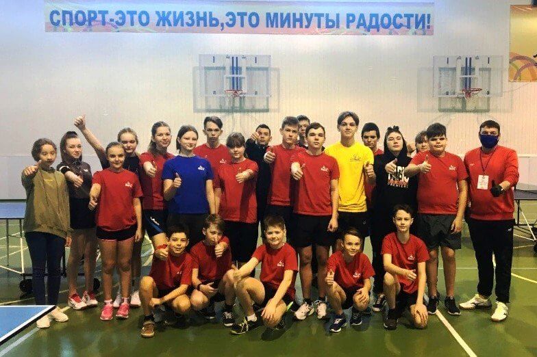 Александр Давыдов провёл мастер-класс по настольному теннису