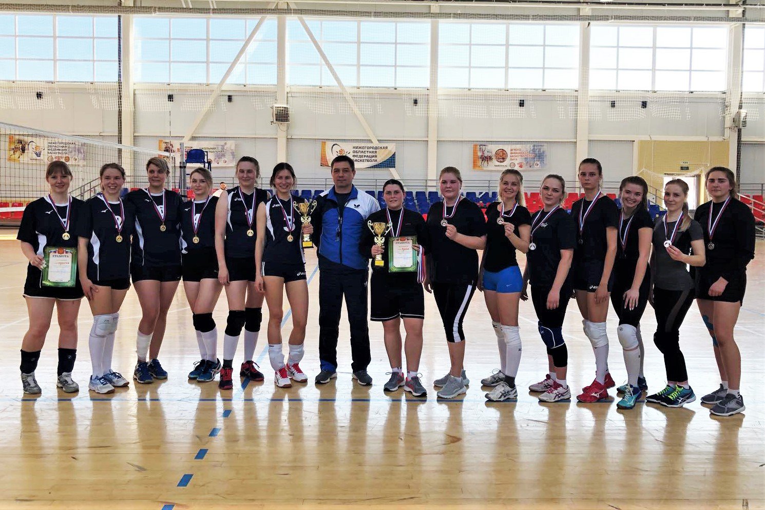 Волейболистки «Локомотива» выиграли чемпионат города