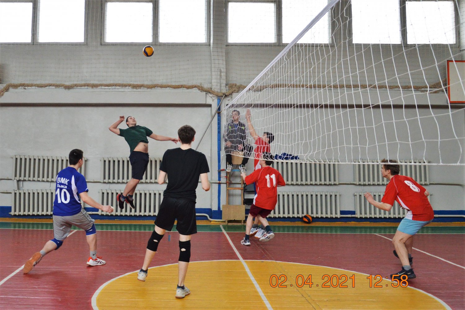 ВМК выиграл зональные соревнования по волейболу