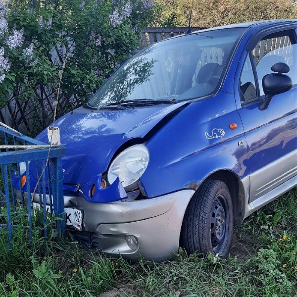 Неизвестный лихач подрезал автомобиль в Проволочном