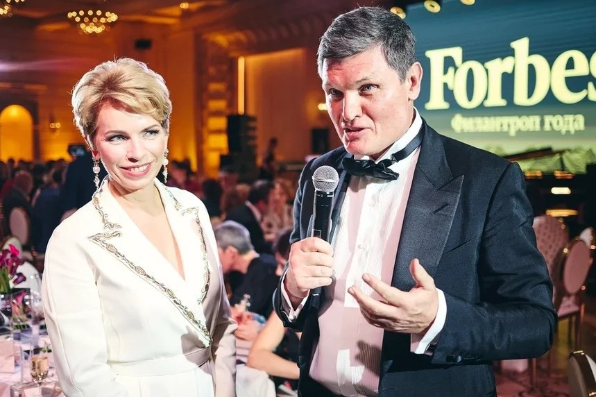 Ирине и Анатолию Седых вручили премию Forbes за развитие культуры и благотворительности