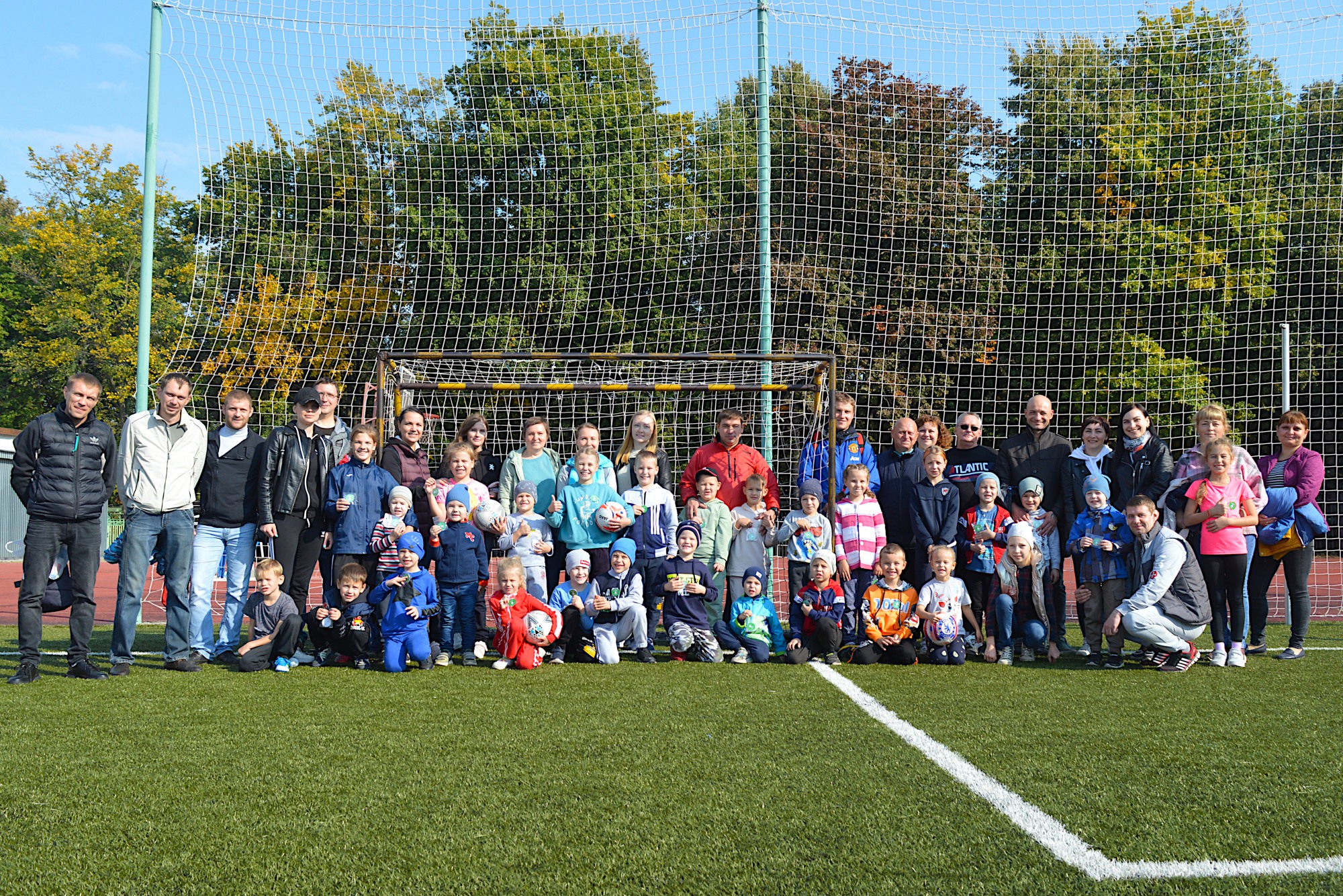 Детский фестиваль футбола собрал две команды юных спортсменов