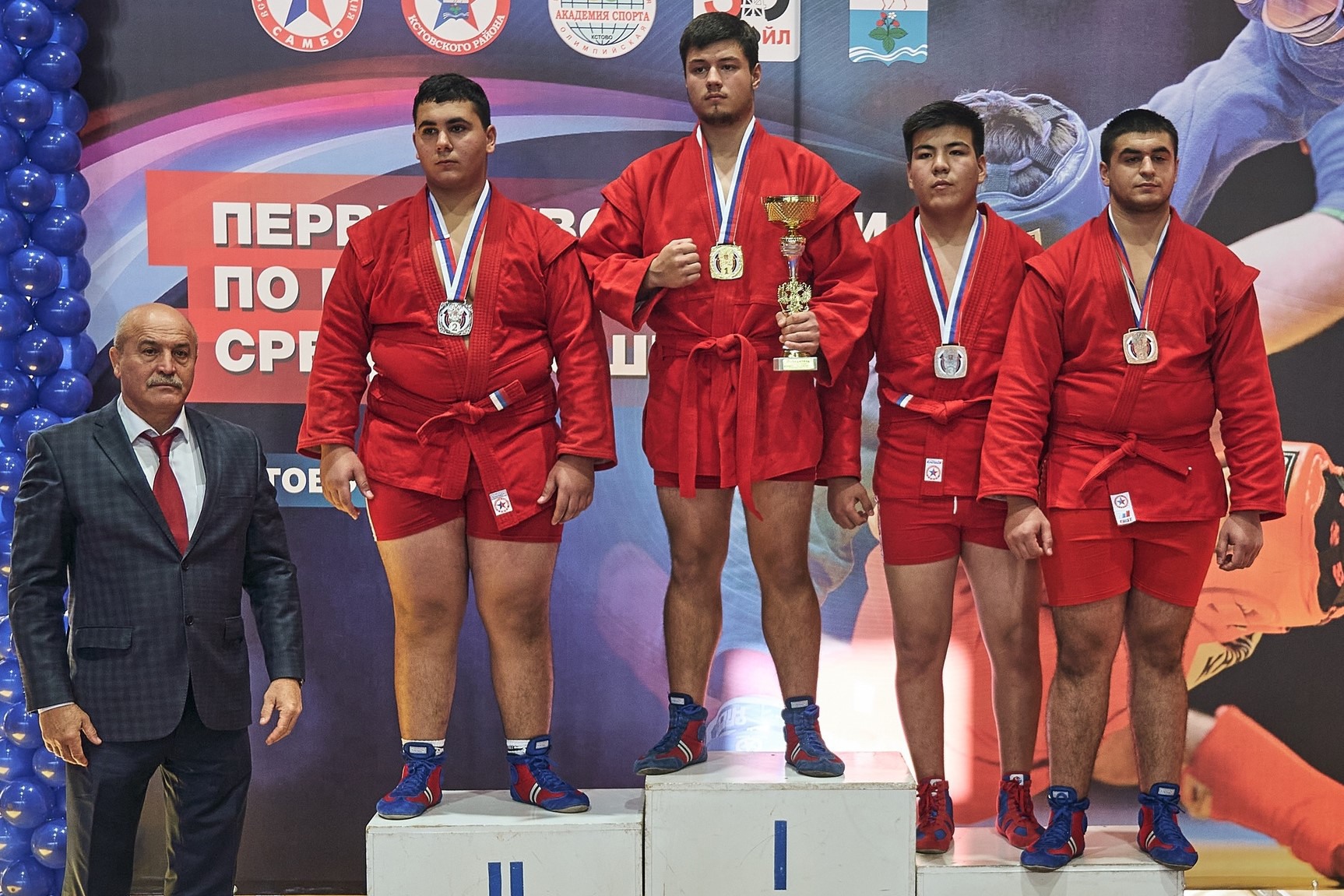 Иван Сывороткин стал победителем первенства России по боевому самбо
