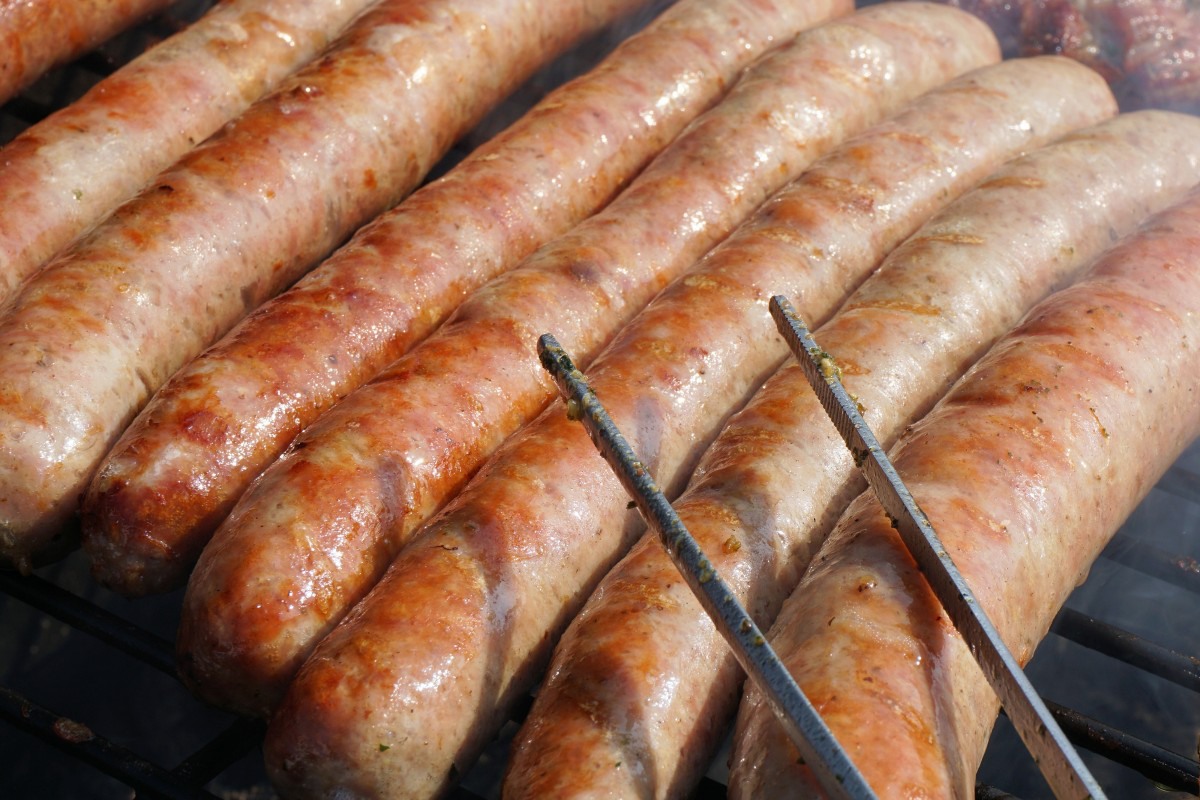 Производители колбасы и сосисок повысили цены