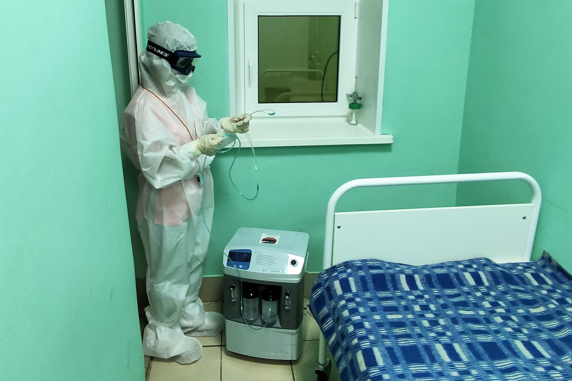 ОМК передала Выксунской ЦРБ аппараты для кислородной терапии на 1 млн рублей
