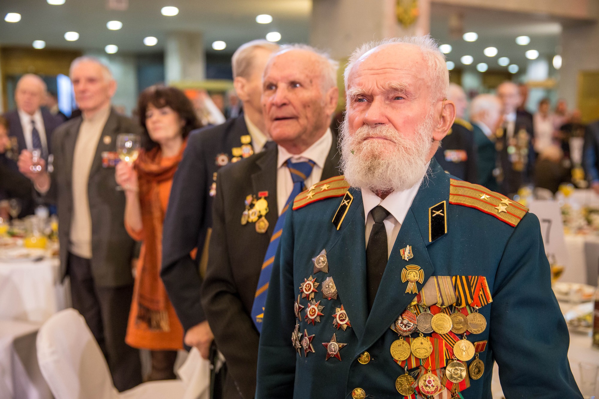 ОМК направила подарки ветеранам Великой Отечественной войны
