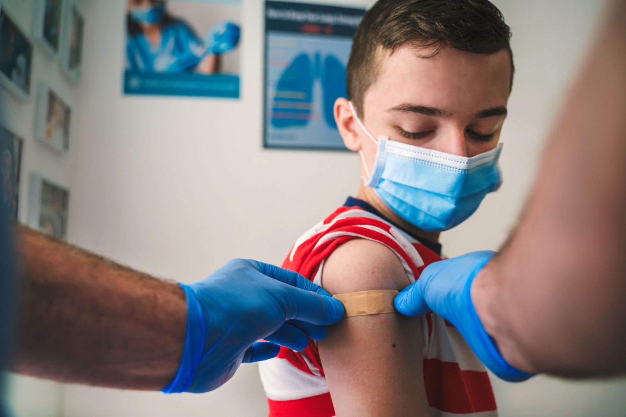 Первая партия детской вакцины от COVID-19 поступила в Выксу