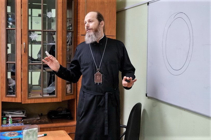 Епископ Варнава встретился с родителями «Православных витязей»