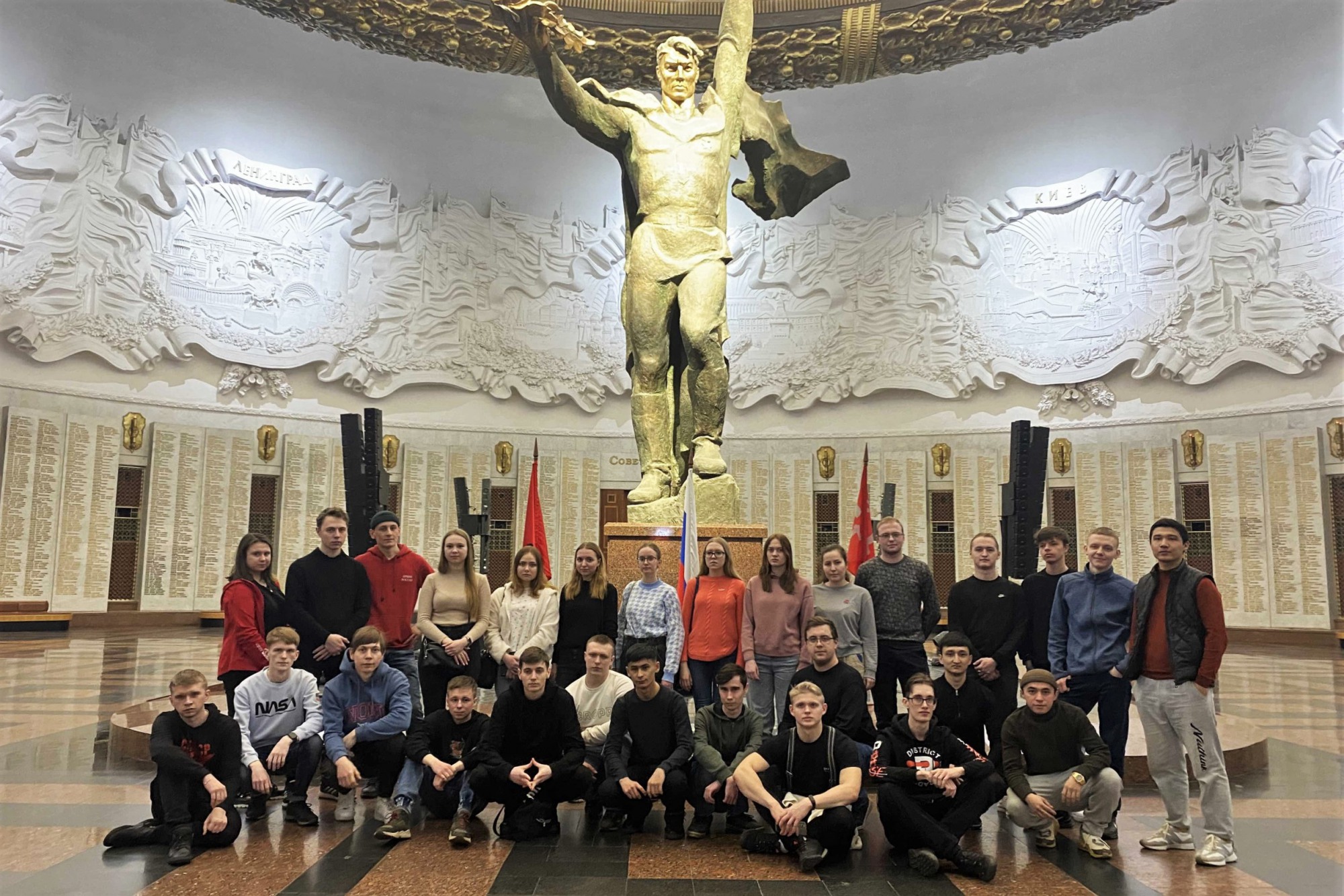 Студенты побывали с экскурсией в Москве
