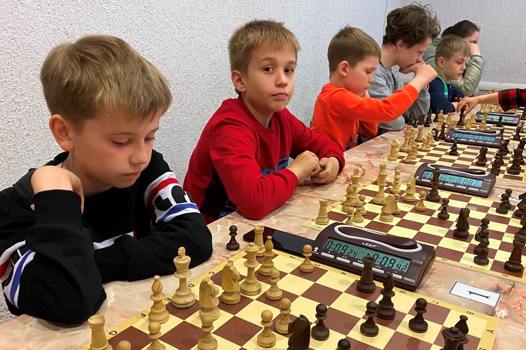 Шахматисты завоевали десять медалей на домашнем турнире