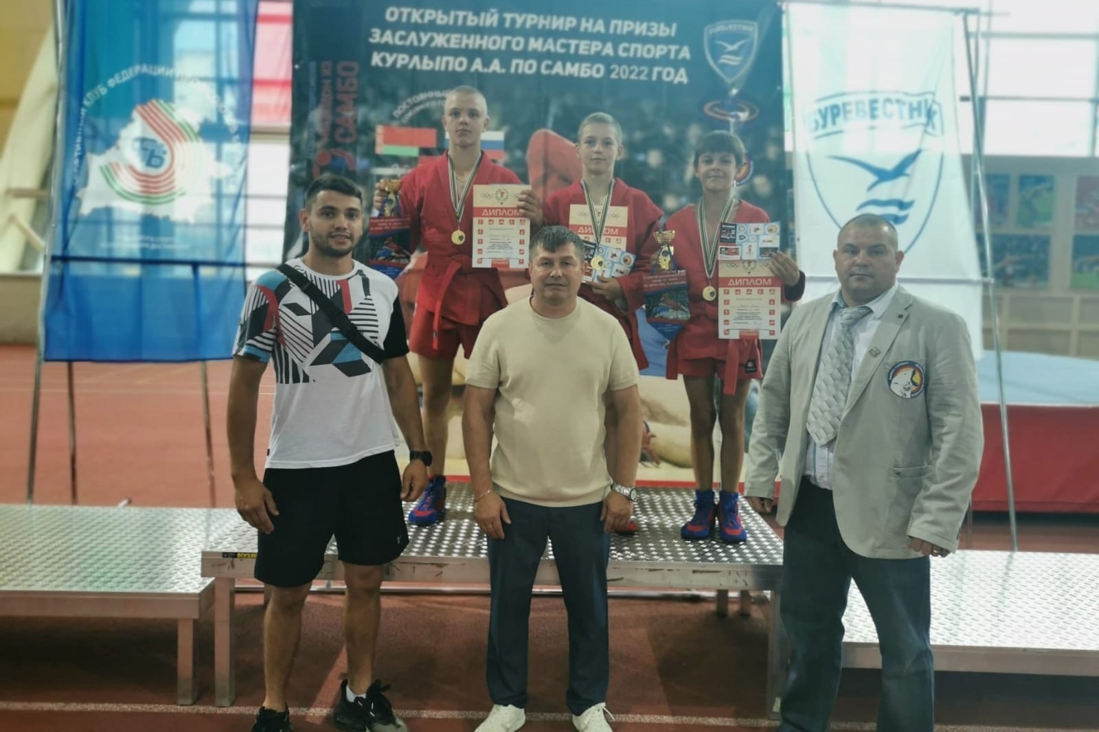 Самбисты Акимов, Бедунков и Шашкин завоевали три золота в Минске