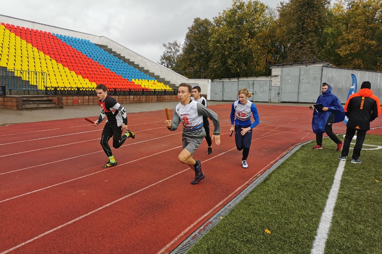 Самых быстрых бегунов среди школьников и студентов определили в Выксе