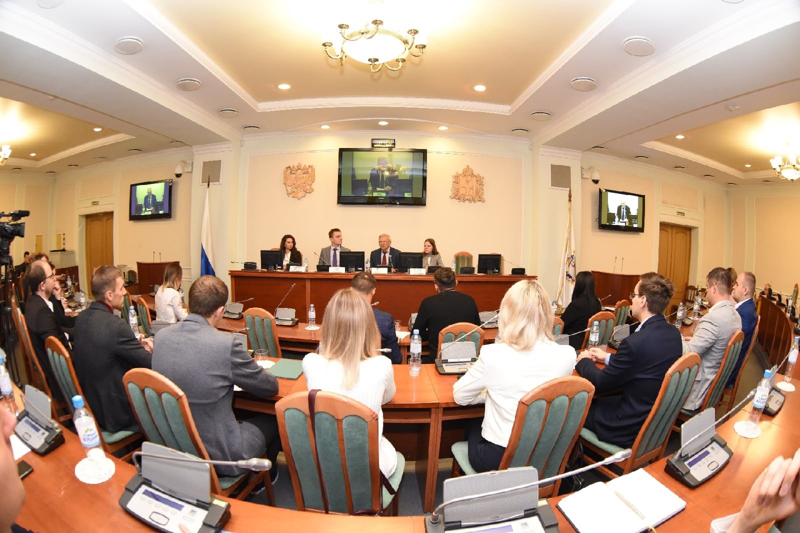 Набор в Молодёжный парламент объявили в Нижегородской области