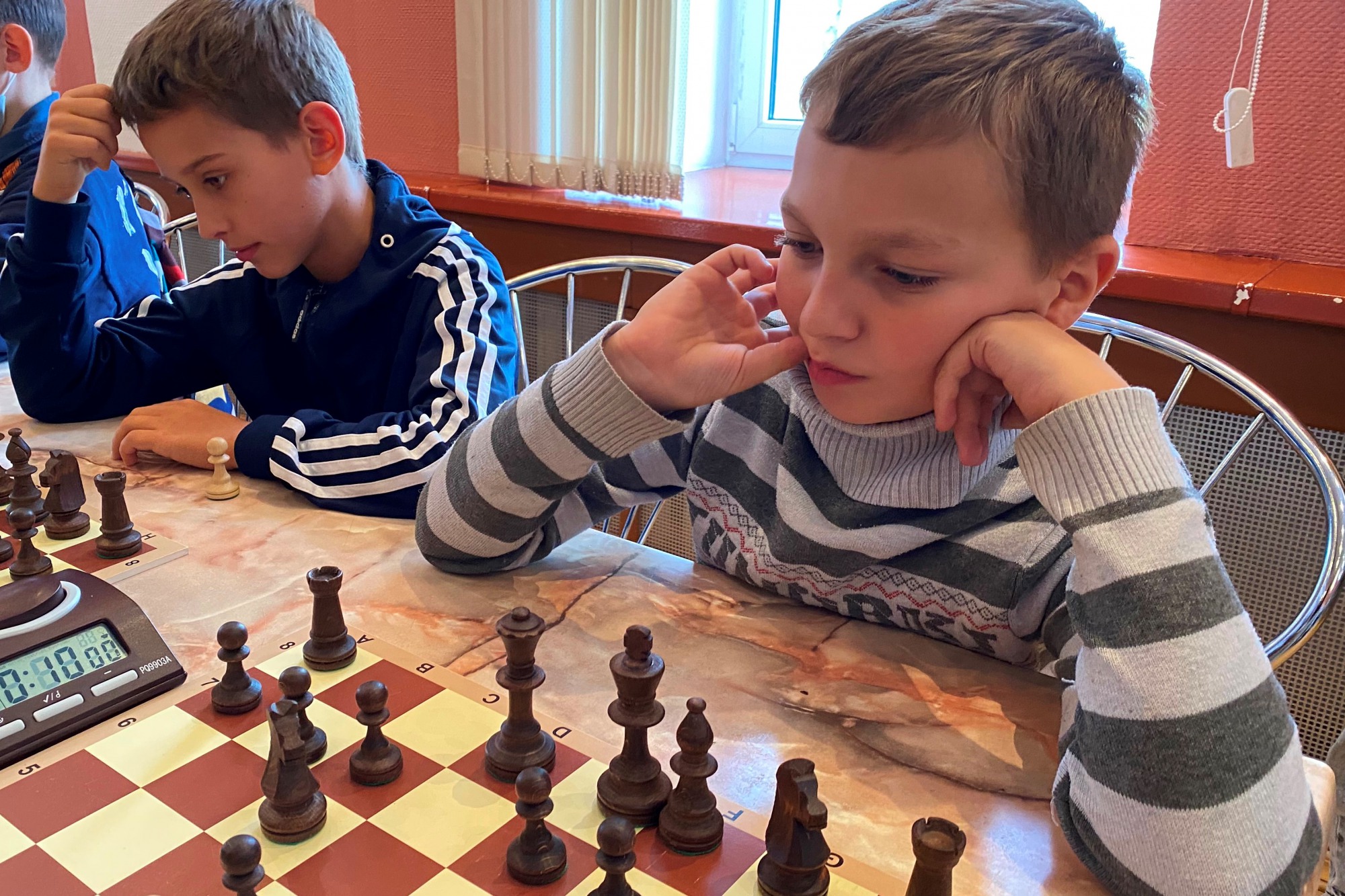 Первенства по шахматам и быстрым шашкам