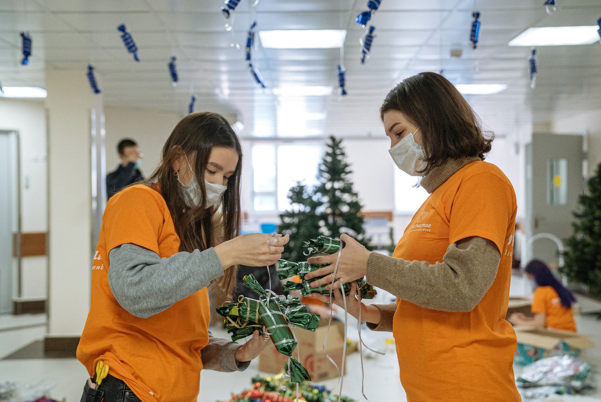 «ОМК-Участие» подарит новогоднее настроение детям из онкоцентра