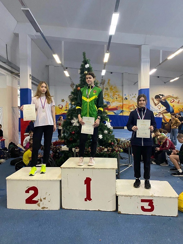Дарья Антуфьева стала серебряным призёром областного первенства по лёгкой атлетике