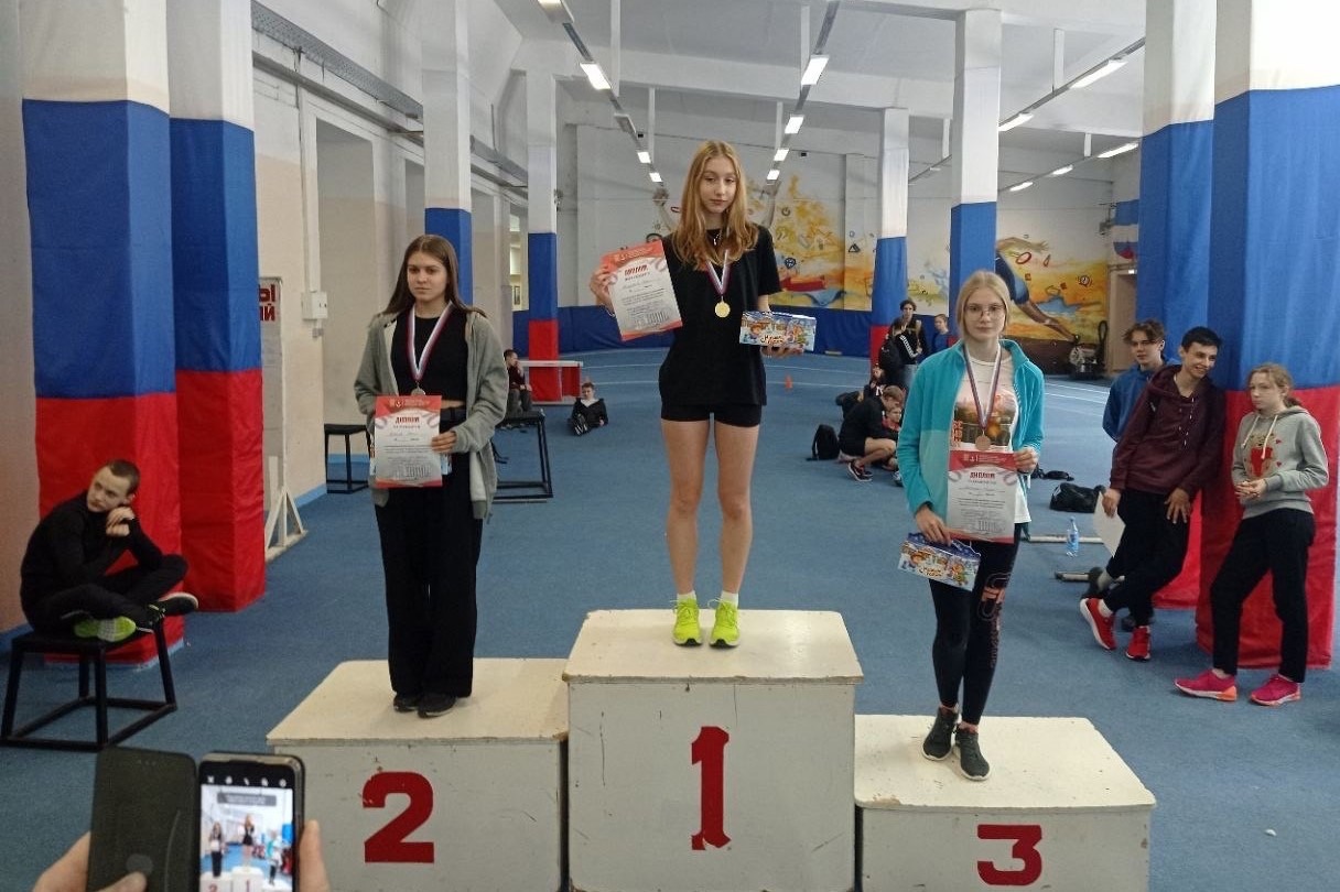 Легкоатлеты привезли четыре медали из Дзержинска