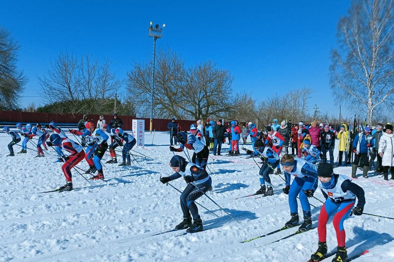 Лыжники Чалышева и Денисов добежали до золота и бронзы
