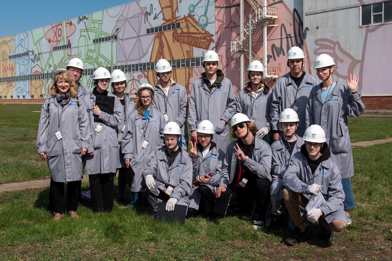 Школьникам из Москвы устроили урок физики на заводе ОМК