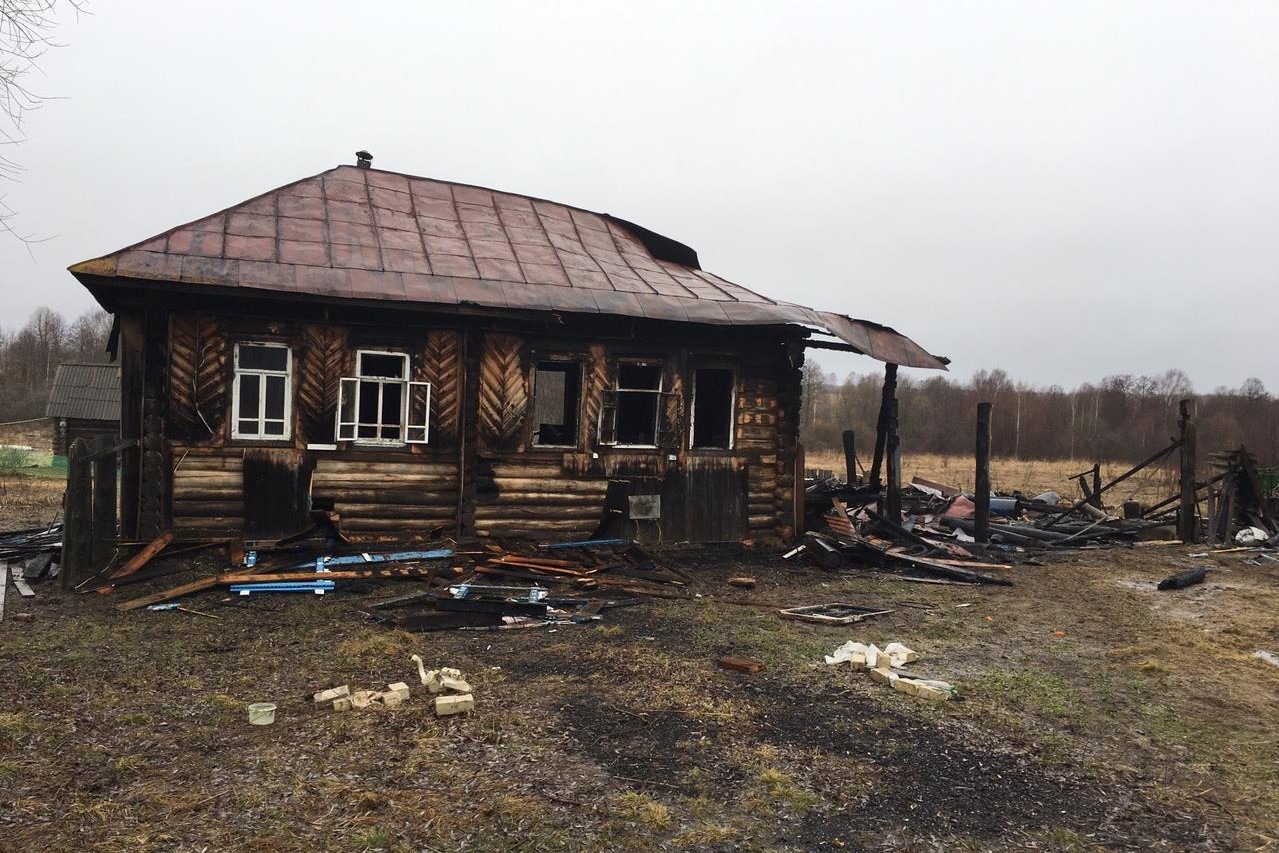 Житель Новой лишился дома из-за пожара