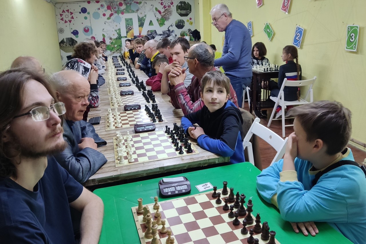 Шахматисты сыграли в честь Дня Победы