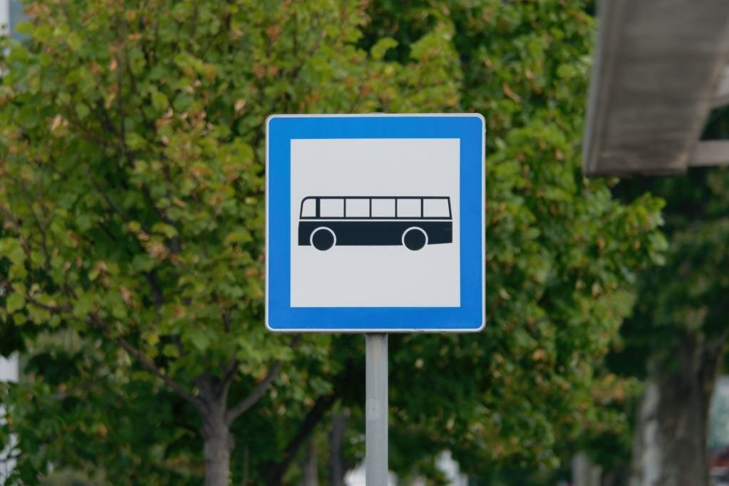 Содержание автобусных остановок оценили в 1 млн рублей