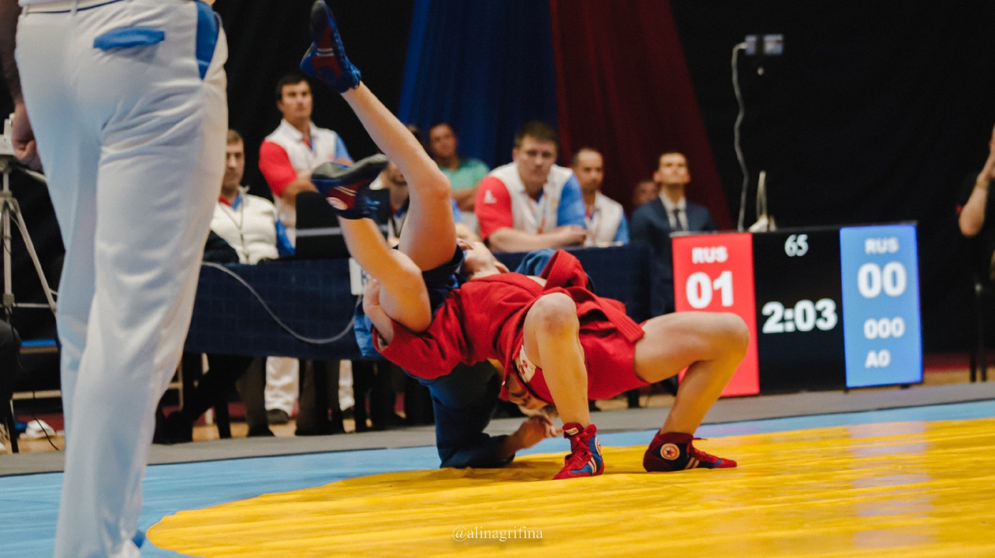 Захар Бедунков выиграл первенство России по самбо