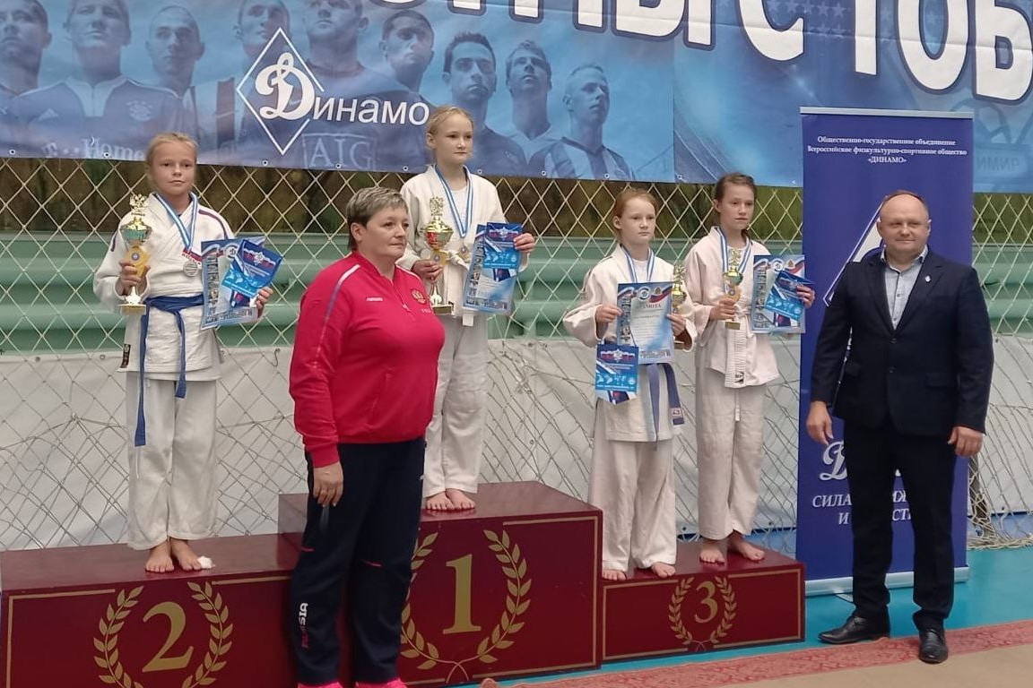 Самбисты и дзюдоисты «Выксунца» привезли девять медалей с фестиваля единоборств
