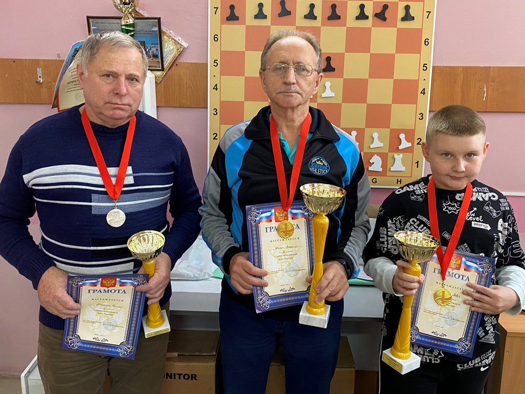 Владимир Шилин второй раз подряд завоевал Кубок мэра по шахматам